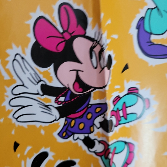 Vintage Disney Gift Wrap - Picture 9 of 9